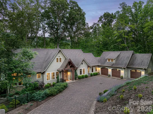 Property Slideshow image 3 of 48 | 47 twilight sedge dr, Biltmore Lake, NC, 28715
