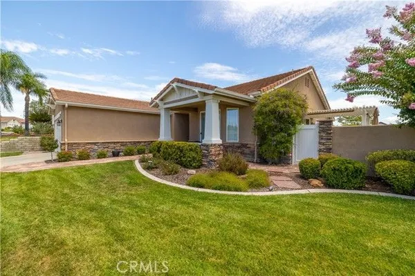Property Slideshow image 2 of 63 | 39396 beringer dr, Murrieta, CA, 92563