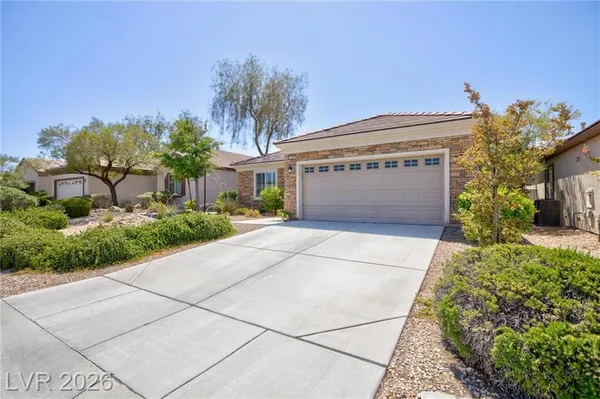 Property Slideshow image 3 of 34 | 2568 solera sky dr, Henderson, NV, 89044