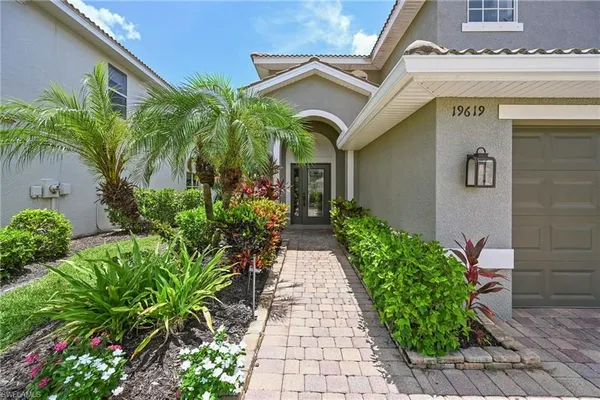 Property Slideshow image 3 of 40 | 19619 tesoro way, Estero, FL, 33967