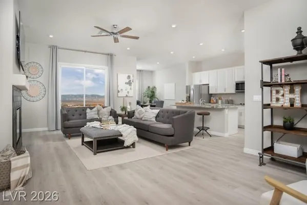 Property Slideshow image 2 of 10 | 551 hamilton dr, Mesquite, NV, 89027