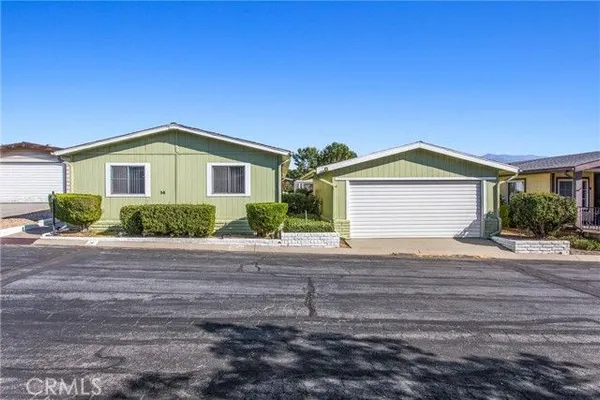 Property Slideshow image 3 of 37 | 3800 w wilson st spc 14, Banning, CA, 92220