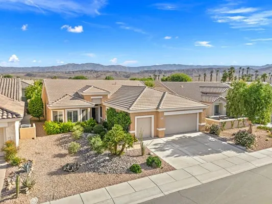 Property Slideshow image 2 of 37 | 78270 estancia dr, Palm Desert, CA, 92211