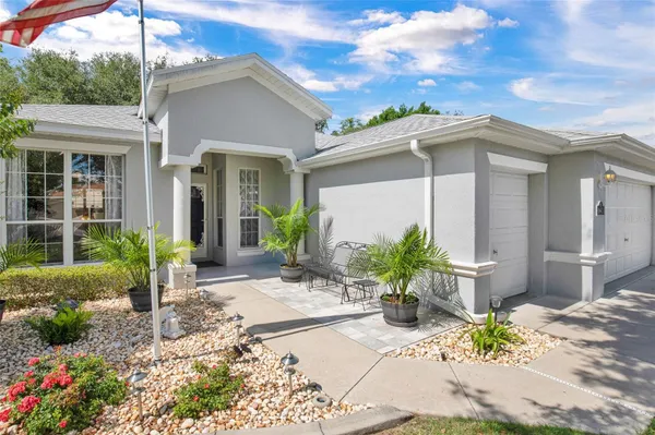 Property Slideshow image 2 of 59 | 16411 sw 14th avenue rd, Ocala, FL, 34473