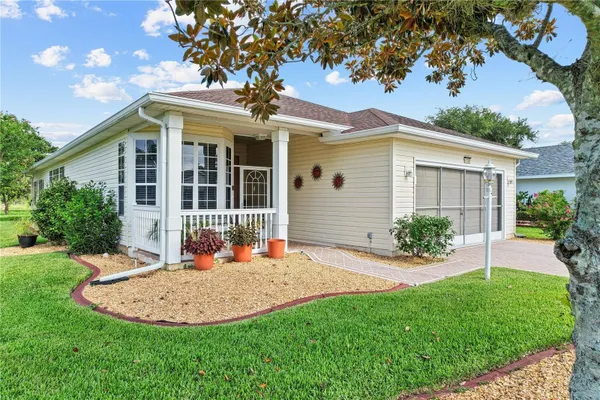 Property Slideshow image 2 of 38 | 4738 st andrews arc, Leesburg, FL, 34748