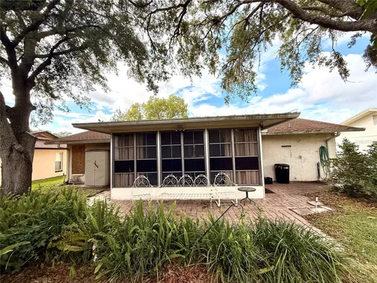 Property Slideshow image 3 of 43 | 8634 winding wood dr, Port Richey, FL, 34668