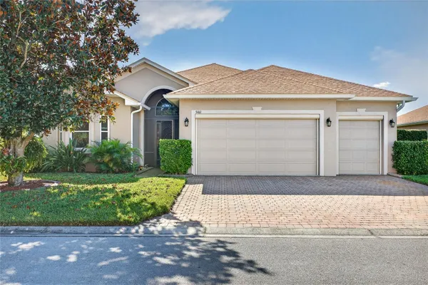 Property Slideshow image 3 of 48 | 5461 hogan ln, Winter Haven, FL, 33884