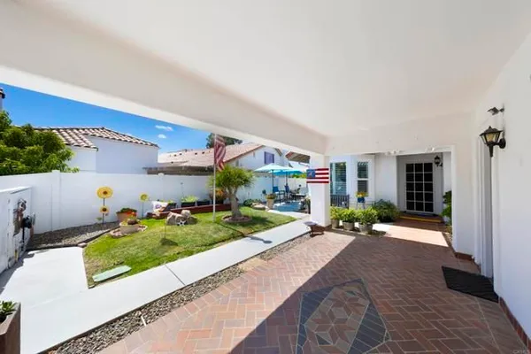 Property Slideshow image 3 of 36 | 4971 kalamis way, Oceanside, CA, 92056