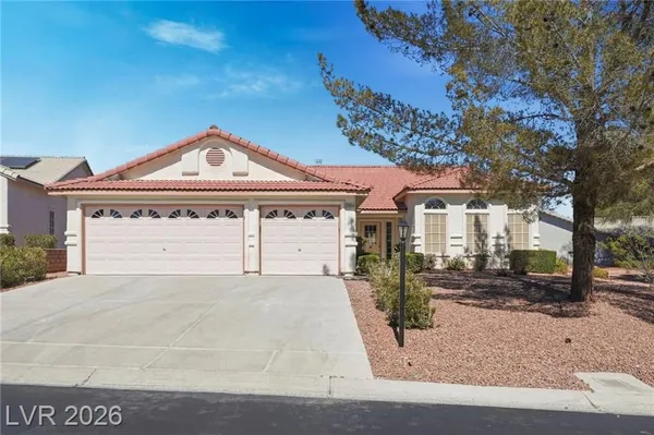 Property Slideshow image 2 of 77 | 5004 elm grove dr, Las Vegas, NV, 89130