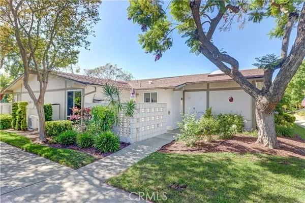 Property Slideshow image 3 of 52 | 251 calle aragon b, Laguna Woods, CA, 92637