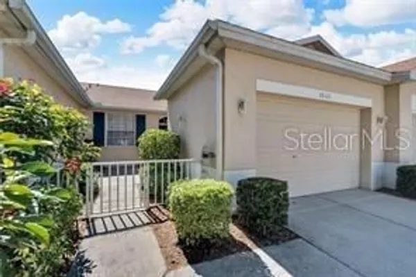 Property Slideshow image 2 of 55 | 1032 radison ave 2, Sun City Center, FL, 33573