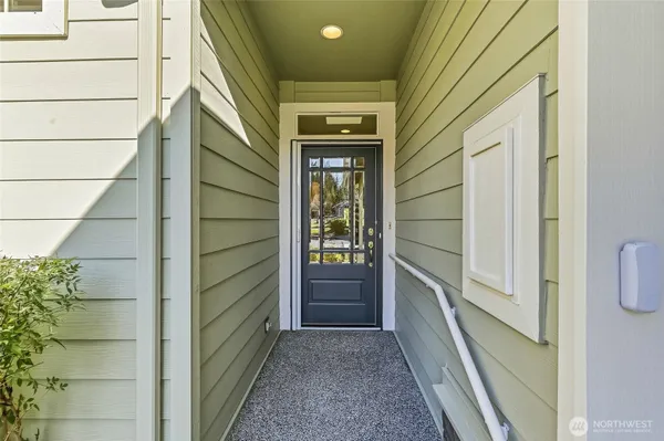 Property Slideshow image 3 of 39 | 22818 ne 132nd pl, Redmond, WA, 98053