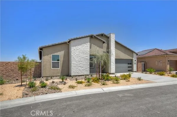 Property Slideshow image 2 of 37 | 67010 amethyst way, Cathedral City, CA, 92262