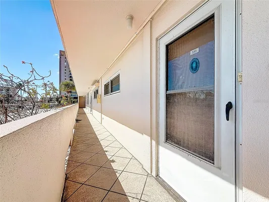 Property Slideshow image 2 of 46 | 7401 bay island dr 232, South Pasadena, FL, 33707