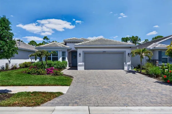 Property Slideshow image 2 of 98 | 10060 coral shore dr, Englewood, FL, 34223
