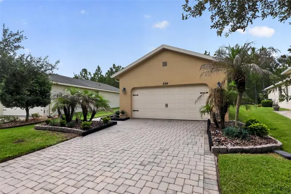Property Slideshow image 3 of 40 | 524 presido park pl, Poinciana, FL, 34759
