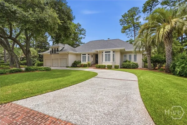 Property Slideshow image 2 of 58 | 3 springpine ln, Savannah, GA, 31411
