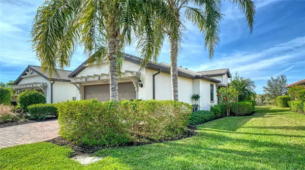 Property Slideshow image 3 of 66 | 12228 marsh pointe rd, Sarasota, FL, 34238