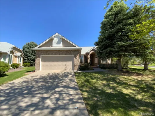 Property Slideshow image 2 of 33 | 2 mackenzie ct, Highlands Ranch, CO, 80130