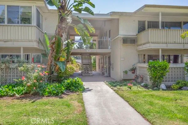 Property Slideshow image 2 of 31 | 353 ave sevilla c, Laguna Woods, CA, 92637