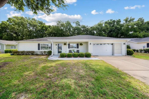 Property Slideshow image 2 of 41 | 14748 sw 112th cir, Dunnellon, FL, 34432