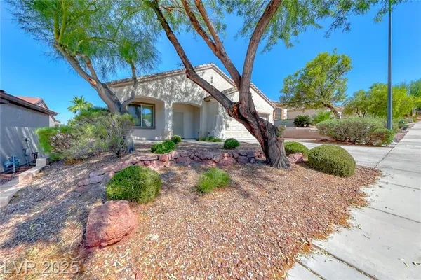 Property Slideshow image 2 of 52 | 2343 schaeffer hills dr, Henderson, NV, 89052