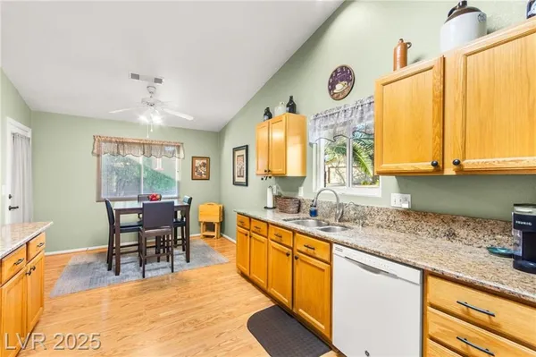 Property Slideshow image 3 of 65 | 5245 woodlawn ln, Las Vegas, NV, 89130