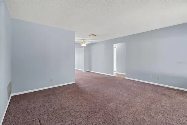 Property Slideshow image 3 of 35 | 9481 45th pl n # 9481, Pinellas Park, FL, 33782