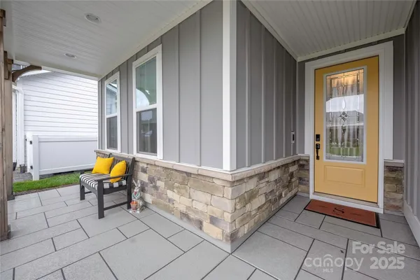 Property Slideshow image 3 of 44 | 860 black beard dr, Denver, NC, 28037