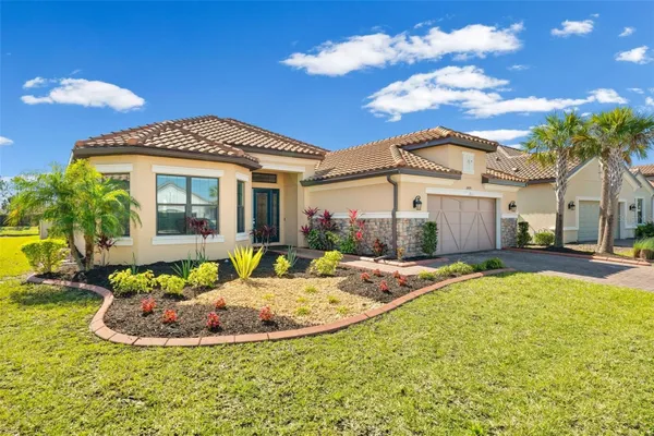 Property Slideshow image 2 of 53 | 10604 wicker park pl, Palmetto, FL, 34221