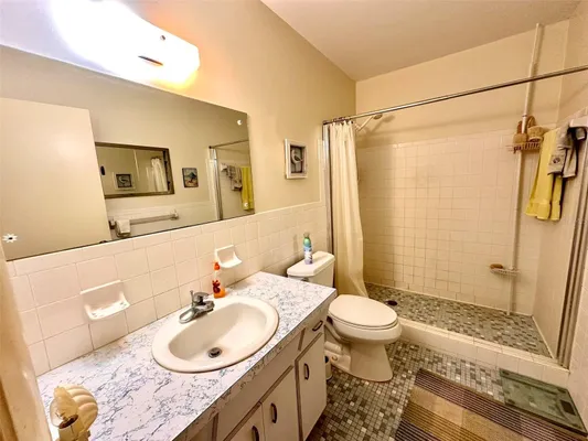Property Slideshow image 3 of 39 | 2460 franciscan dr 94, Clearwater, FL, 33763