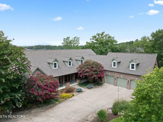 Property Slideshow image 2 of 60 | 16 milnor cir, Crossville, TN, 38558