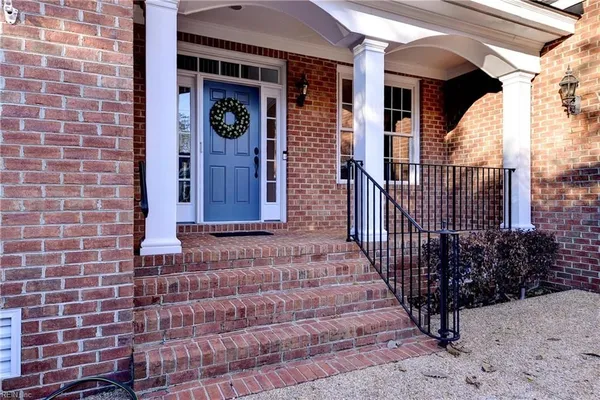 Property Slideshow image 2 of 46 | 104 juniper hls, Williamsburg, VA, 23188