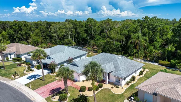Property Slideshow image 3 of 43 | 1624 brookton green dr, Sun City Center, FL, 33573