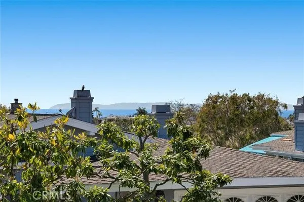 Property Slideshow image 3 of 54 | 3611 daffodil ave 38, Corona Del Mar, CA, 92625