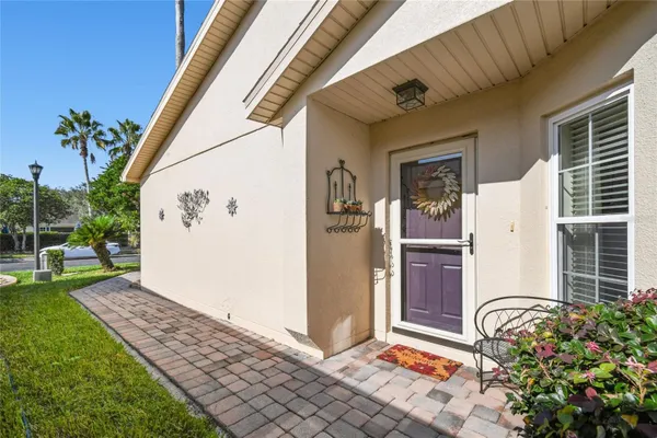 Property Slideshow image 3 of 52 | 513 vineyard way, Poinciana, FL, 34759