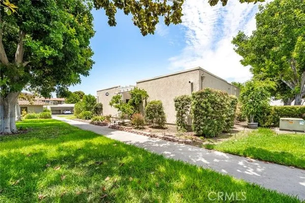 Property Slideshow image 2 of 31 | 2148 ronda granada a, Laguna Woods, CA, 92637