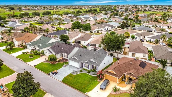 Property Slideshow image 2 of 61 | 858 astor way, The Villages, FL, 32162