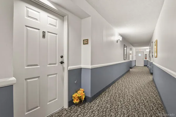 Property Slideshow image 3 of 43 | 2868 s heather gardens way 109, Aurora, CO, 80014