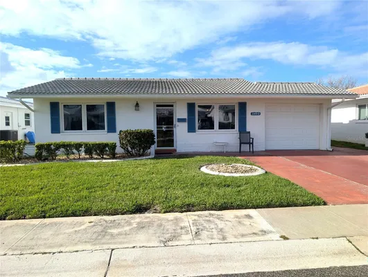 Property Slideshow image 2 of 56 | 3490 101st ter, Pinellas Park, FL, 33782
