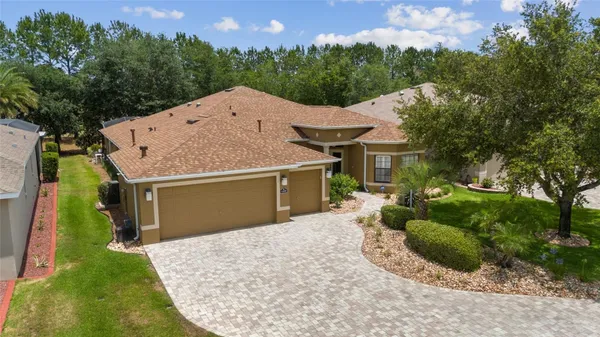 Property Slideshow image 3 of 47 | 1429 sw 160th ln, Ocala, FL, 34473