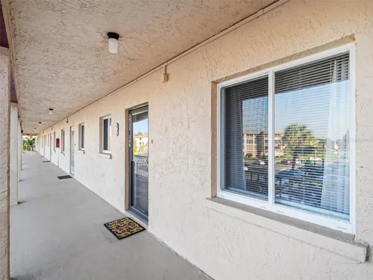 Property Slideshow image 2 of 25 | 3915 lake bayshore dr 306, Bradenton, FL, 34205