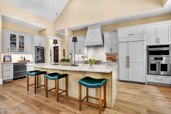 Property Slideshow image 3 of 112 | 3722 white cliffs dr, Castle Hayne, NC, 28429