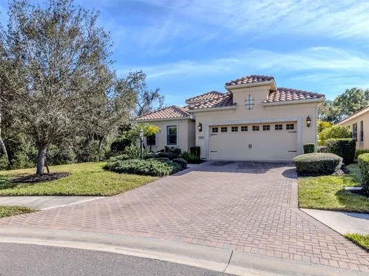 Property Slideshow image 3 of 55 | 10907 trophy dr, Englewood, FL, 34223