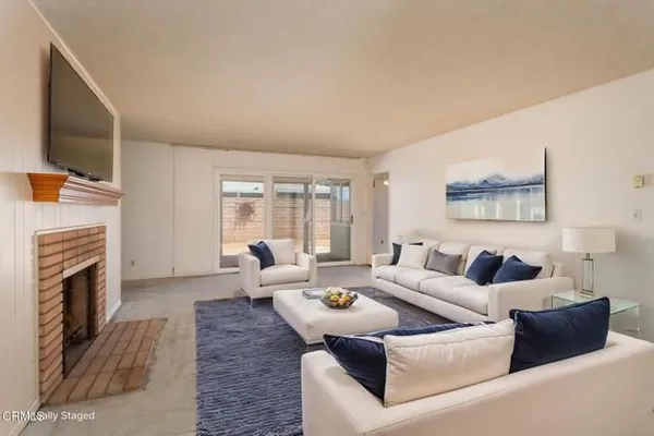Property Slideshow image 2 of 26 | 361 e elfin grn, Port Hueneme, CA, 93041