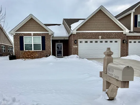 Property Slideshow image 2 of 27 | 8819 twain ln, Indianapolis, IN, 46239