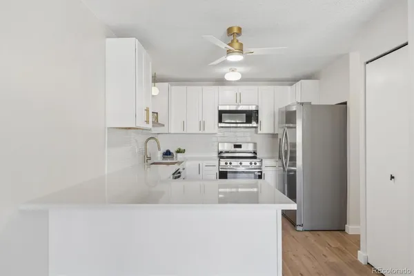 Property Slideshow image 3 of 49 | 580 s clinton st 6c, Denver, CO, 80247