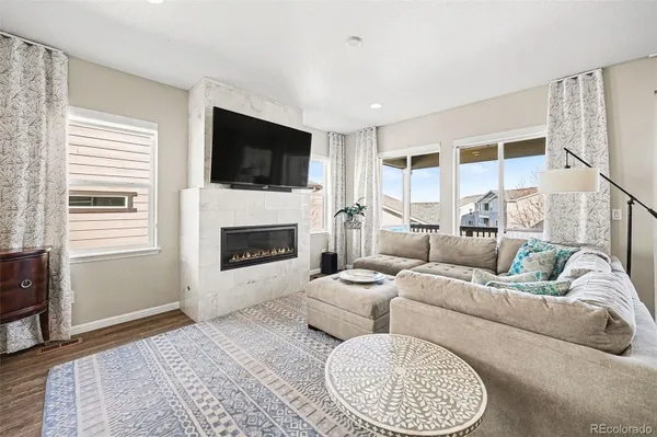 Property Slideshow image 3 of 34 | 13063 sandstone dr, Broomfield, CO, 80021