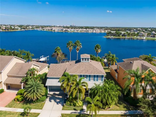 Property Slideshow image 2 of 100 | 5225 brighton shore dr, Apollo Beach, FL, 33572