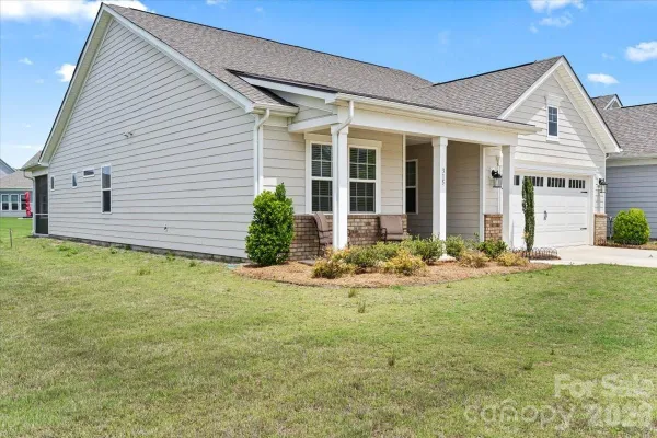 Property Slideshow image 3 of 34 | 315 northgate blvd 146, Indian Trail, NC, 28079